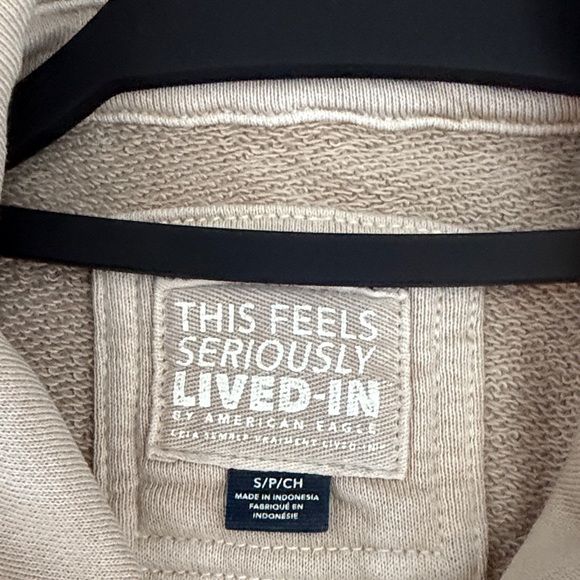 American Eagle Outfitters Beige Button-Down Shirt Jacket - Picture 2 of 3